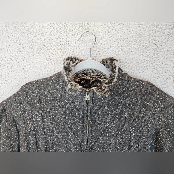 Buckle Black Mens Pull Over Faux Fur With Zip Textured Speckles Sweater Sz XL - Picture 2 of 14